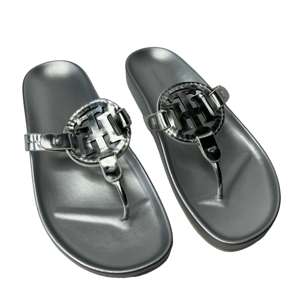 Tommy Hilfiger Size 7.5 M Relina Women's Footbed Silver Sandals